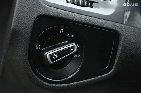 Volkswagen e-Golf 2015 - фото 18