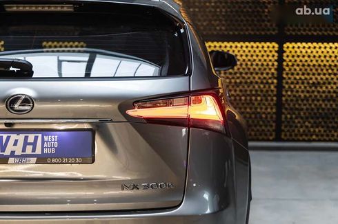 Lexus NX 2016 - фото 11