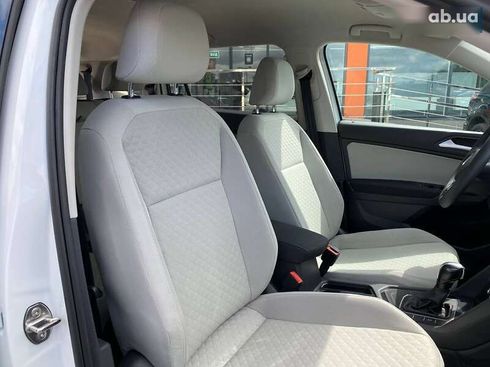 Volkswagen Tiguan 2020 - фото 25