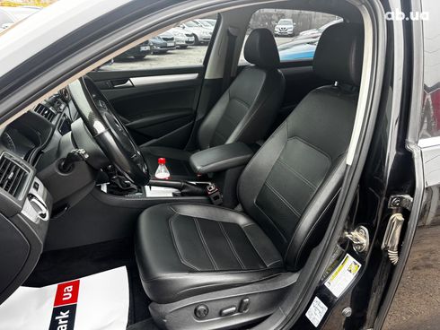 Volkswagen passat b7 2012 черный - фото 13