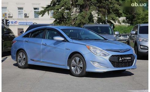 Hyundai Sonata 2013 - фото 3