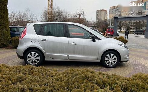 Renault Scenic 2011 - фото 8