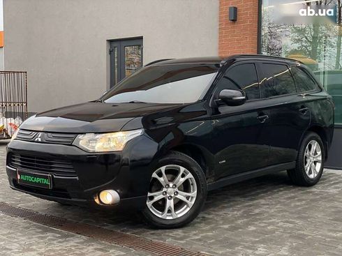 Mitsubishi Outlander 2012 - фото 2