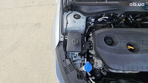 Kia K5 2018 - фото 16