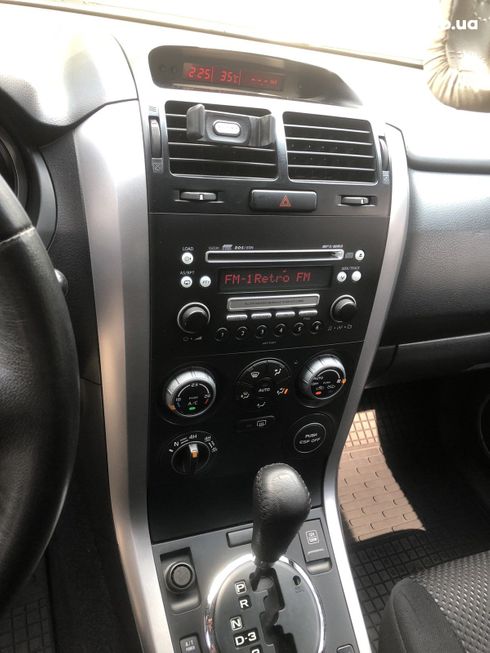 Suzuki Grand Vitara 2007 черный - фото 6
