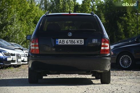Skoda Fabia 2007 - фото 11