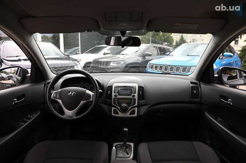 Hyundai i30 2011 - фото 13