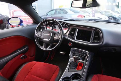 Dodge Challenger 2019 - фото 12