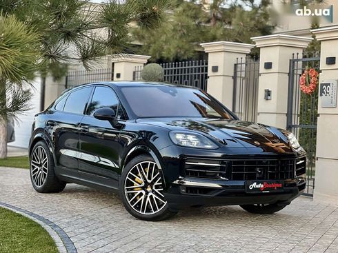 Porsche Cayenne Coupe 2024 - фото 24