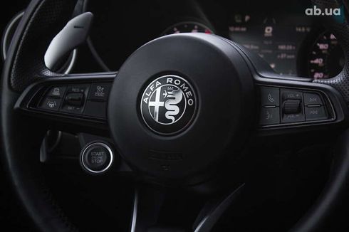 Alfa Romeo Giulia 2022 - фото 26