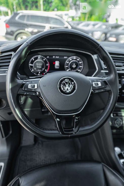 Volkswagen Tiguan 2017 - фото 24