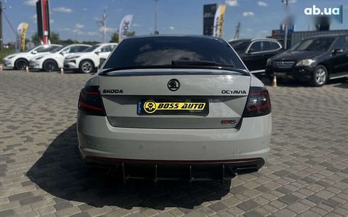 Skoda Octavia 2019 - фото 6