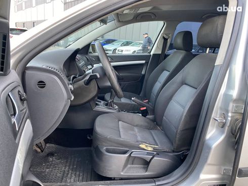 Skoda Octavia 2006 серый - фото 19