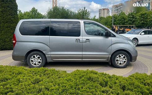 Hyundai H-1 2012 - фото 8