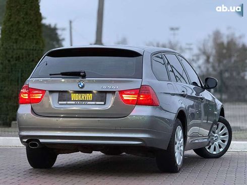 BMW 3 серия 2010 - фото 18