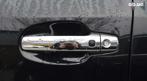 Toyota Land Cruiser 2012 - фото 16