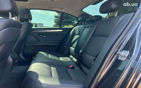 BMW 5 серия 2015 - фото 12