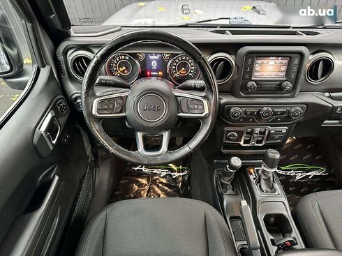 Jeep Gladiator 2019 - фото 28