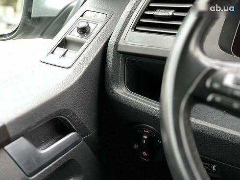 Volkswagen Caravelle 2016 - фото 14