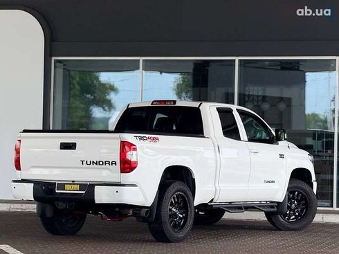 Toyota Tundra 2018 - фото 18