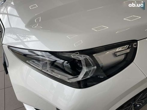BMW iX1 2025 - фото 8