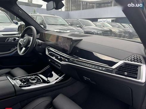 BMW X7 2023 - фото 14