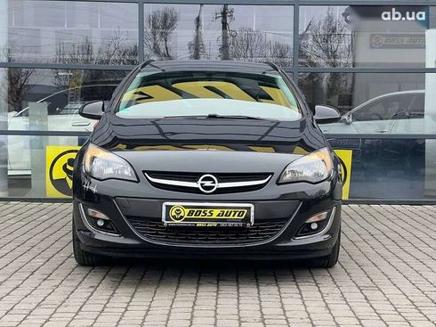 Opel Astra 2015 - фото 2