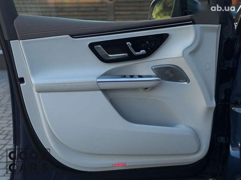 Mercedes-Benz EQE-Класс 2023 - фото 18