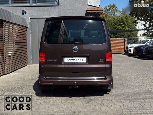 Volkswagen Multivan 2014 - фото 6