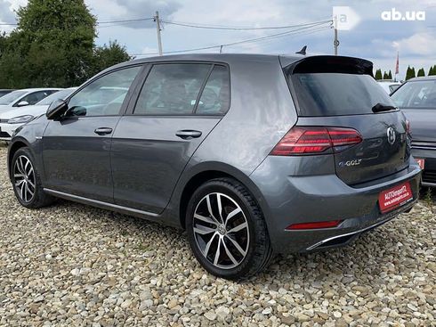 Volkswagen e-Golf 2020 - фото 18