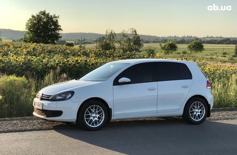 Volkswagen Golf 2011 белый - фото 4