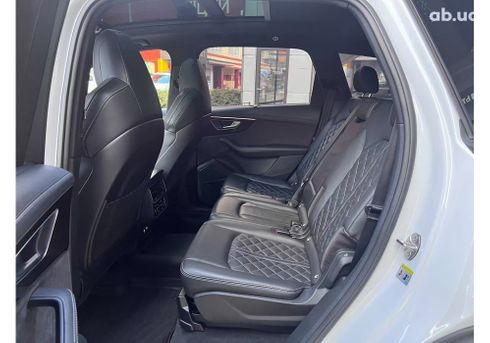 Audi Q7 2020 - фото 17