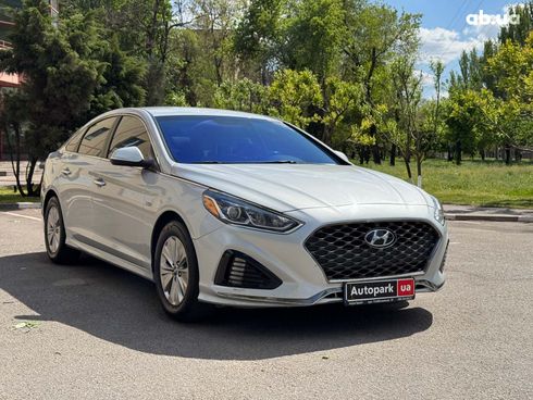 Hyundai Sonata 2019 серый - фото 7