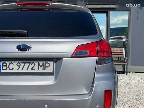 Subaru Outback 2010 - фото 18