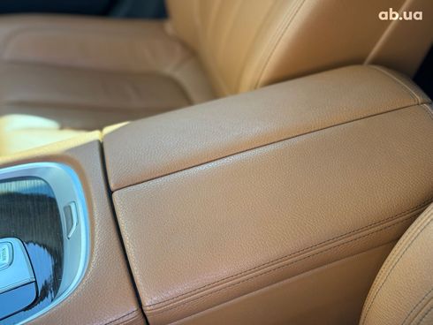 BMW 7 серия 2019 белый - фото 34