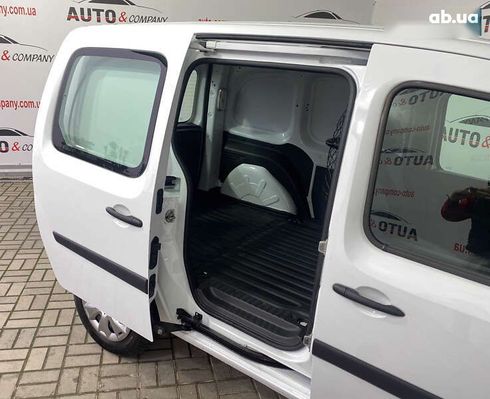 Renault Kangoo 2021 - фото 21