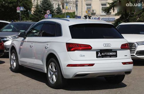 Audi Q5 2019 - фото 6