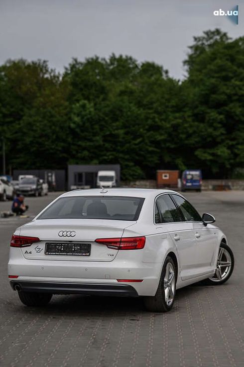 Audi A4 2016 - фото 13