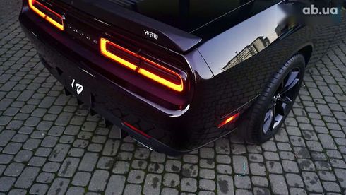 Dodge Challenger 2017 - фото 20