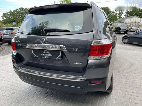 Toyota Highlander 2013 - фото 15