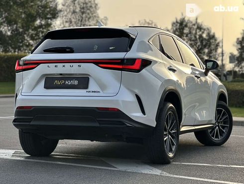 Lexus NX 2022 - фото 26