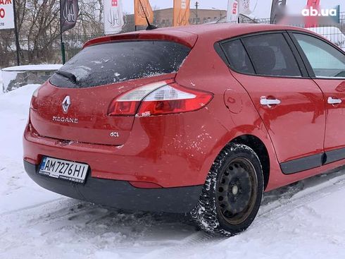 Renault Megane 2010 - фото 16