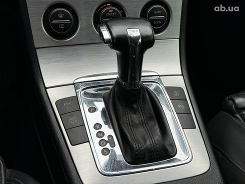 Volkswagen Passat 2006 черный - фото 33