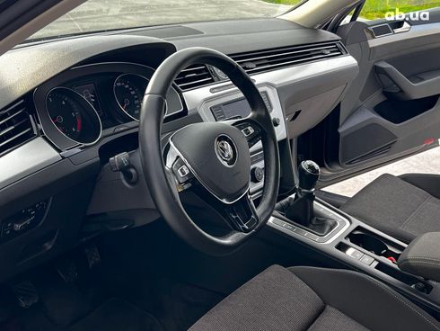 Volkswagen Passat 2014 черный - фото 25