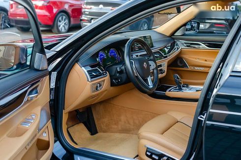 BMW Alpina B7 2018 - фото 20