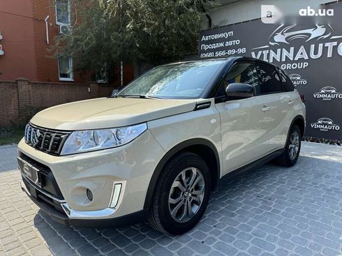 Suzuki Vitara 2021 - фото 12