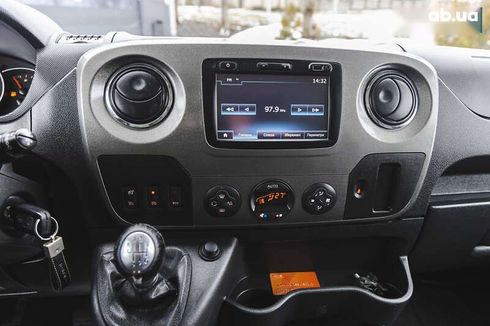 Renault Master 2018 - фото 20