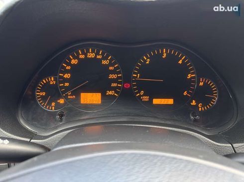Toyota Avensis 2003 - фото 25