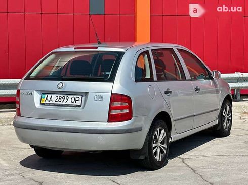 Skoda Fabia 2003 - фото 10