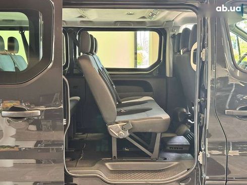 Opel Vivaro 2017 - фото 28